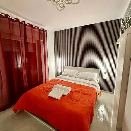 Easyhomeinnaples 3*